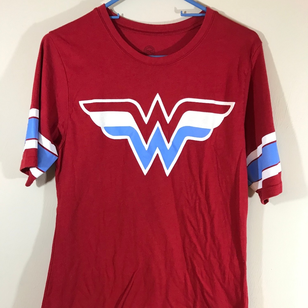DC Comics Wonder Woman Tee Size 2XL